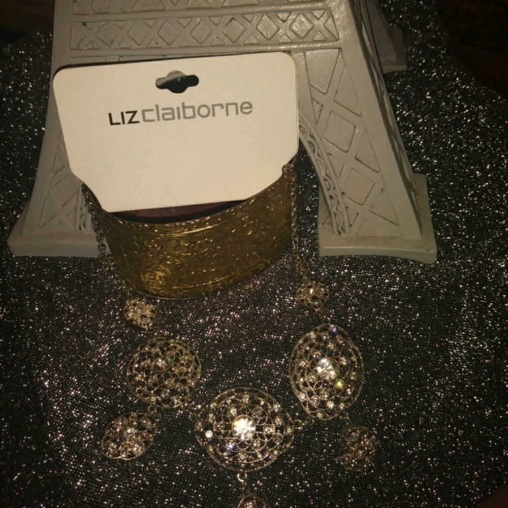 Silver tone Necklace - Picture 4 of 5
